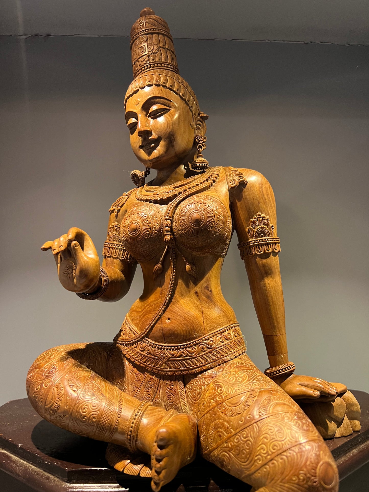 Sandalwood scupture of Devi Uma as Bhogashakti - Malji Arts