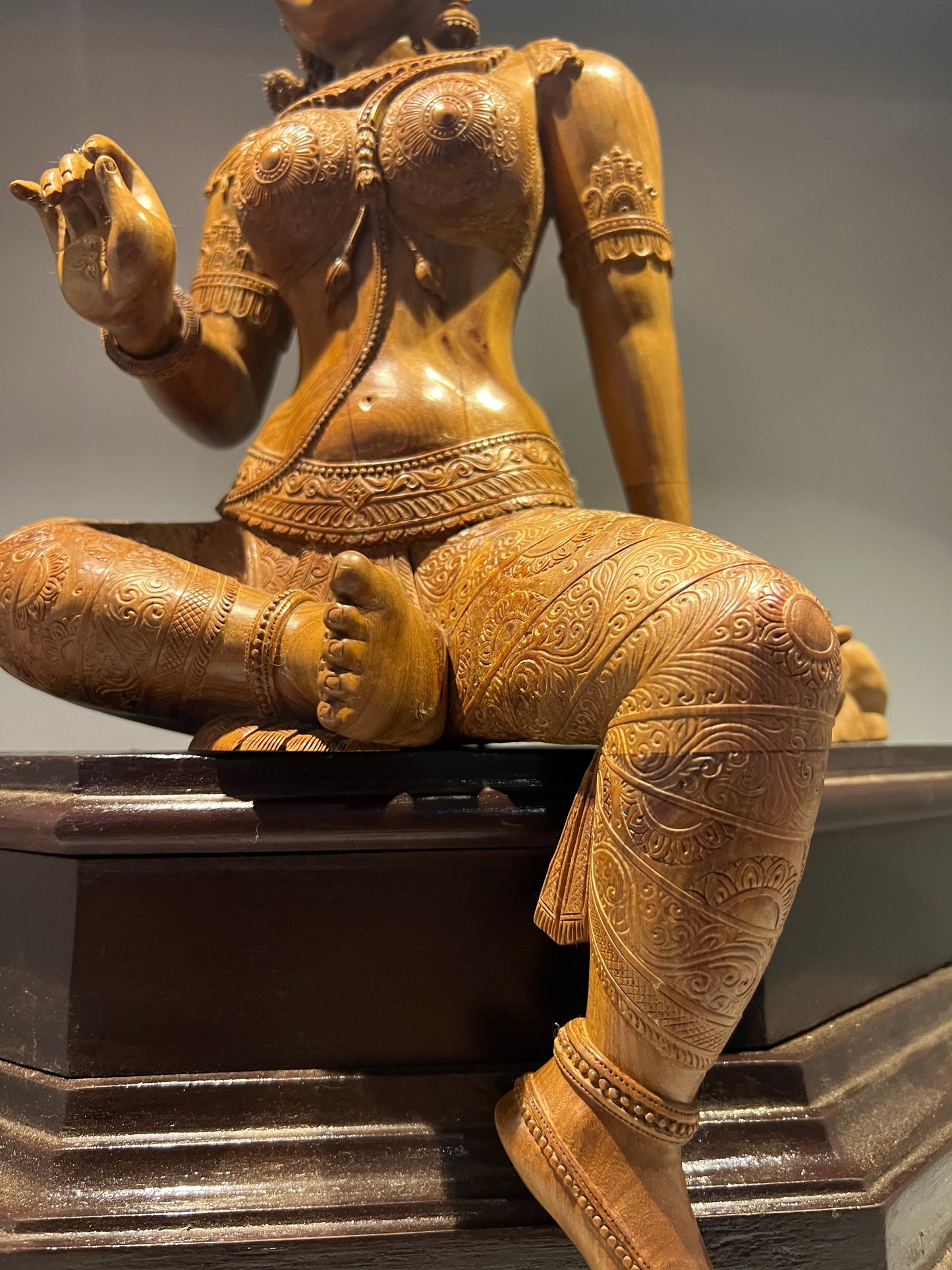 Sandalwood scupture of Devi Uma as Bhogashakti - Malji Arts
