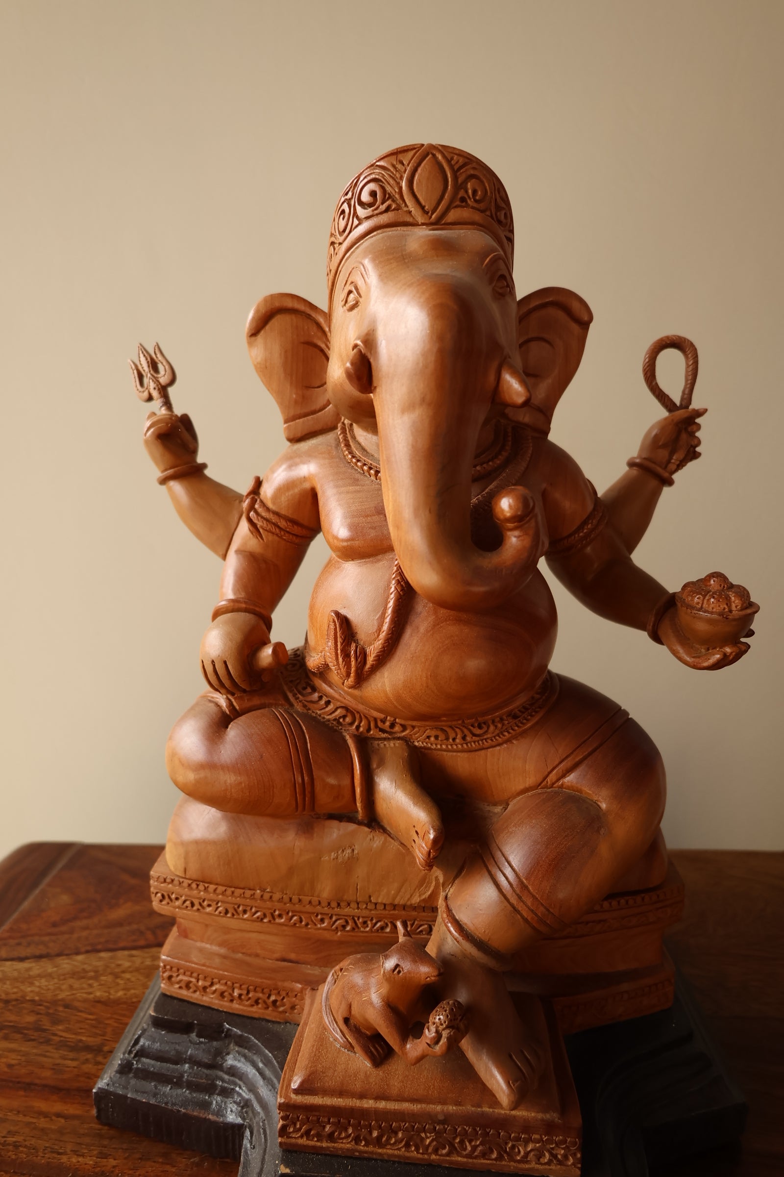 sandalwood beautifully hand carved sitting lord ganesha - Malji Arts