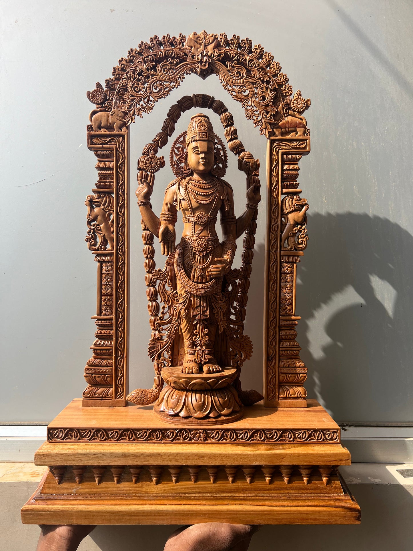Sandalwood Lord Venkateswara With Base - Malji Arts