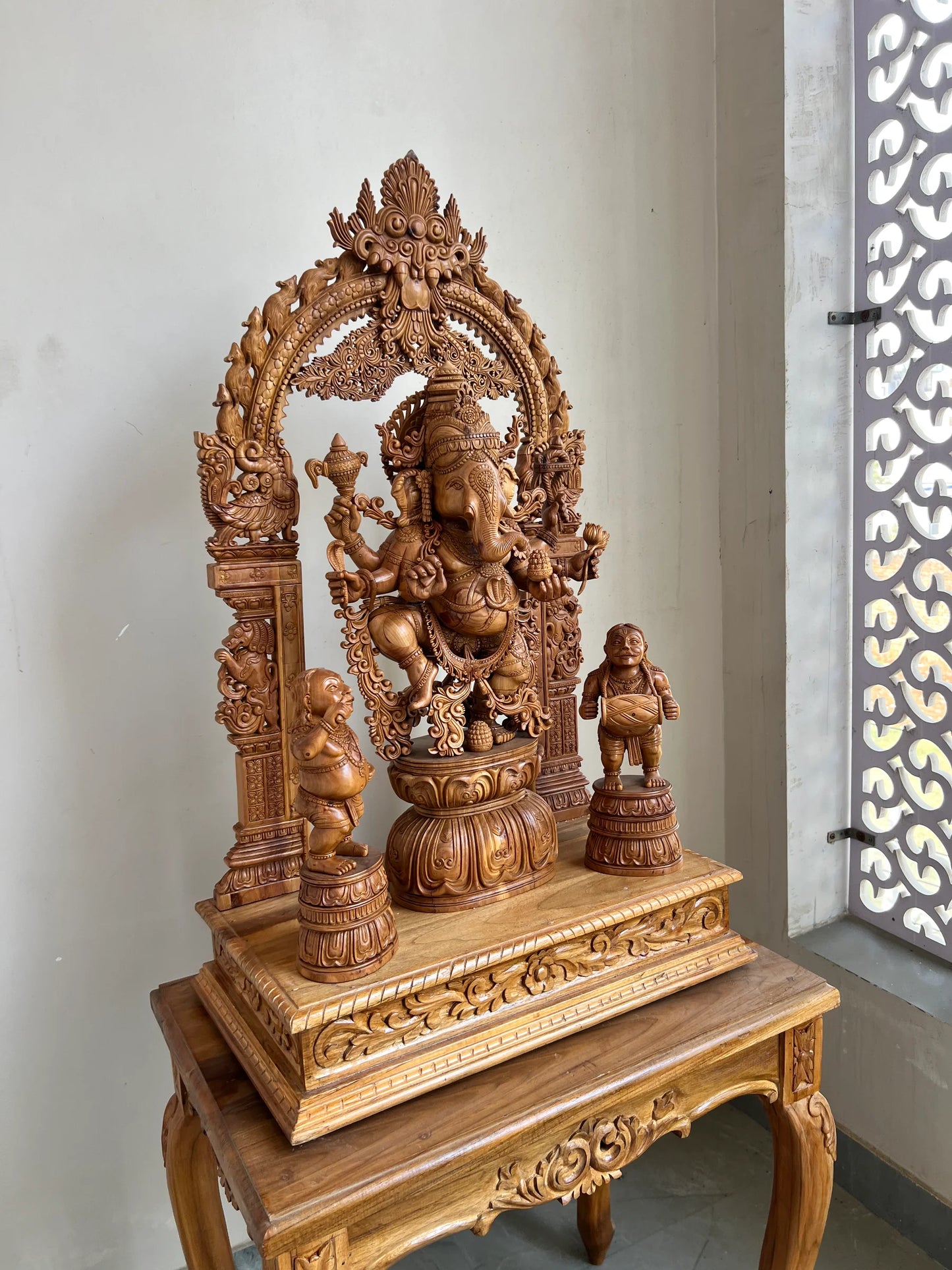 Sandalwood Dancing Ganesha Statue with Arch 35" inch - Malji Arts