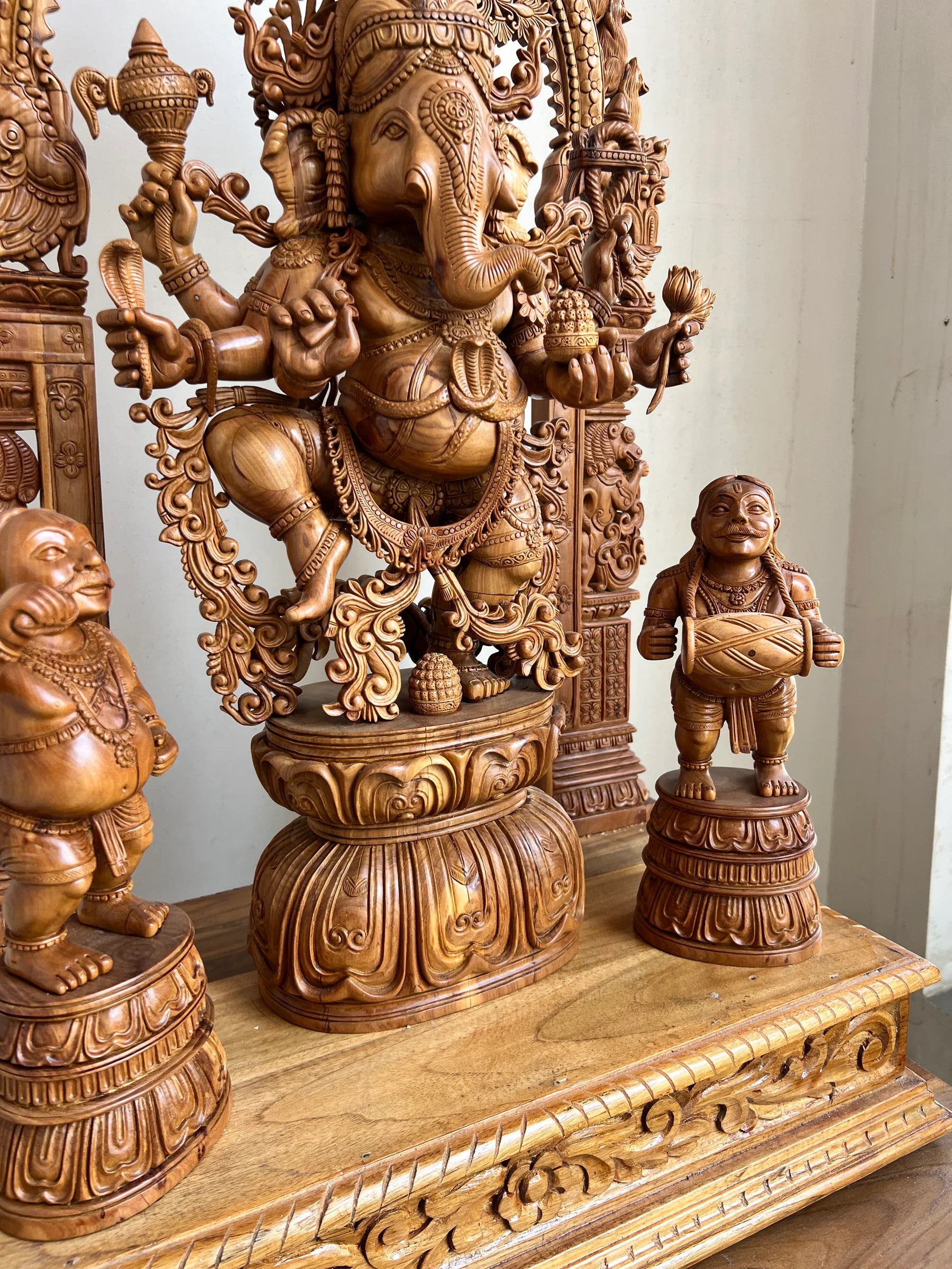 Sandalwood Dancing Ganesha Statue with Arch 35" inch - Malji Arts