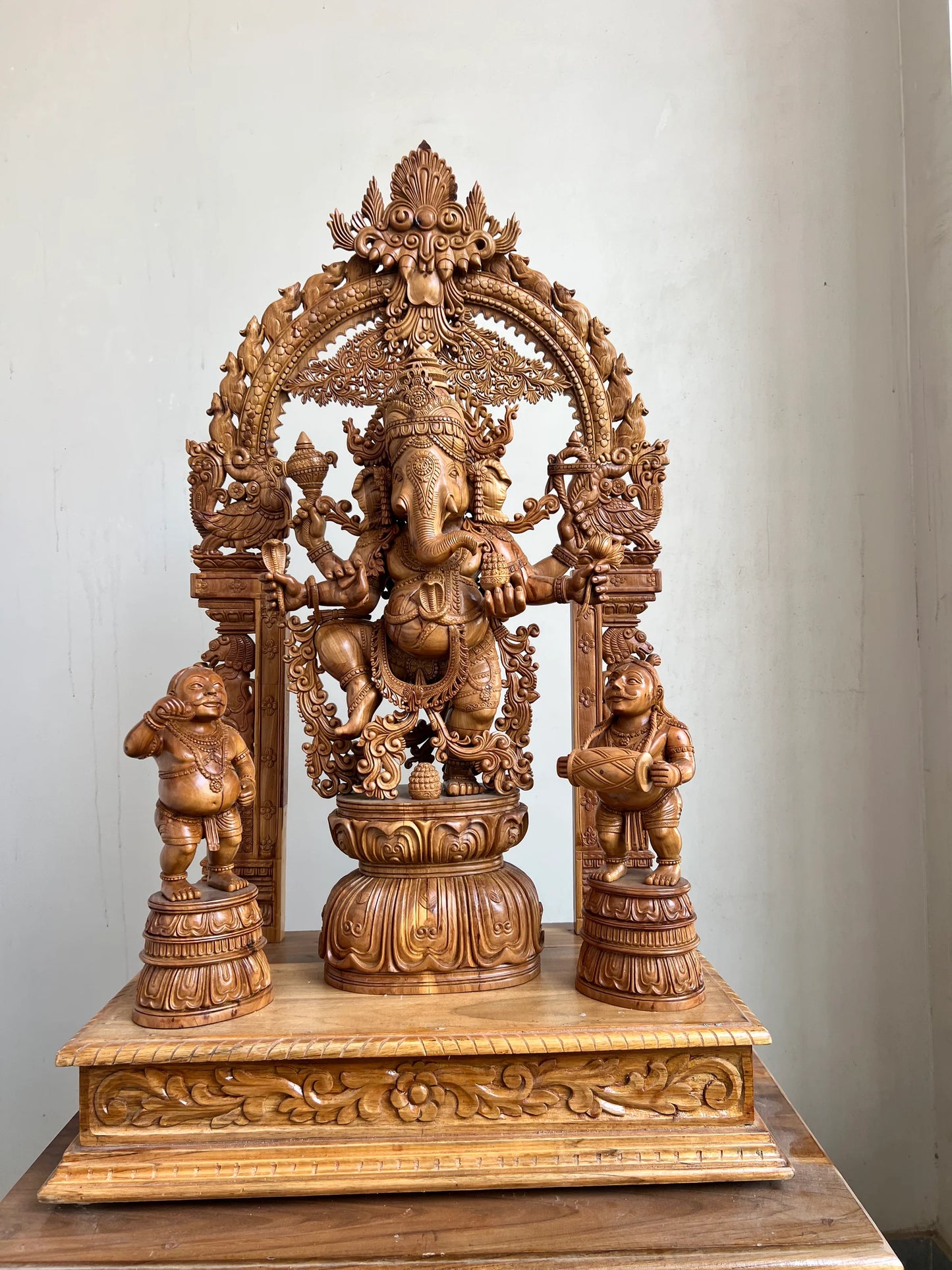 Sandalwood Dancing Ganesha Statue with Arch 35" inch - Malji Arts