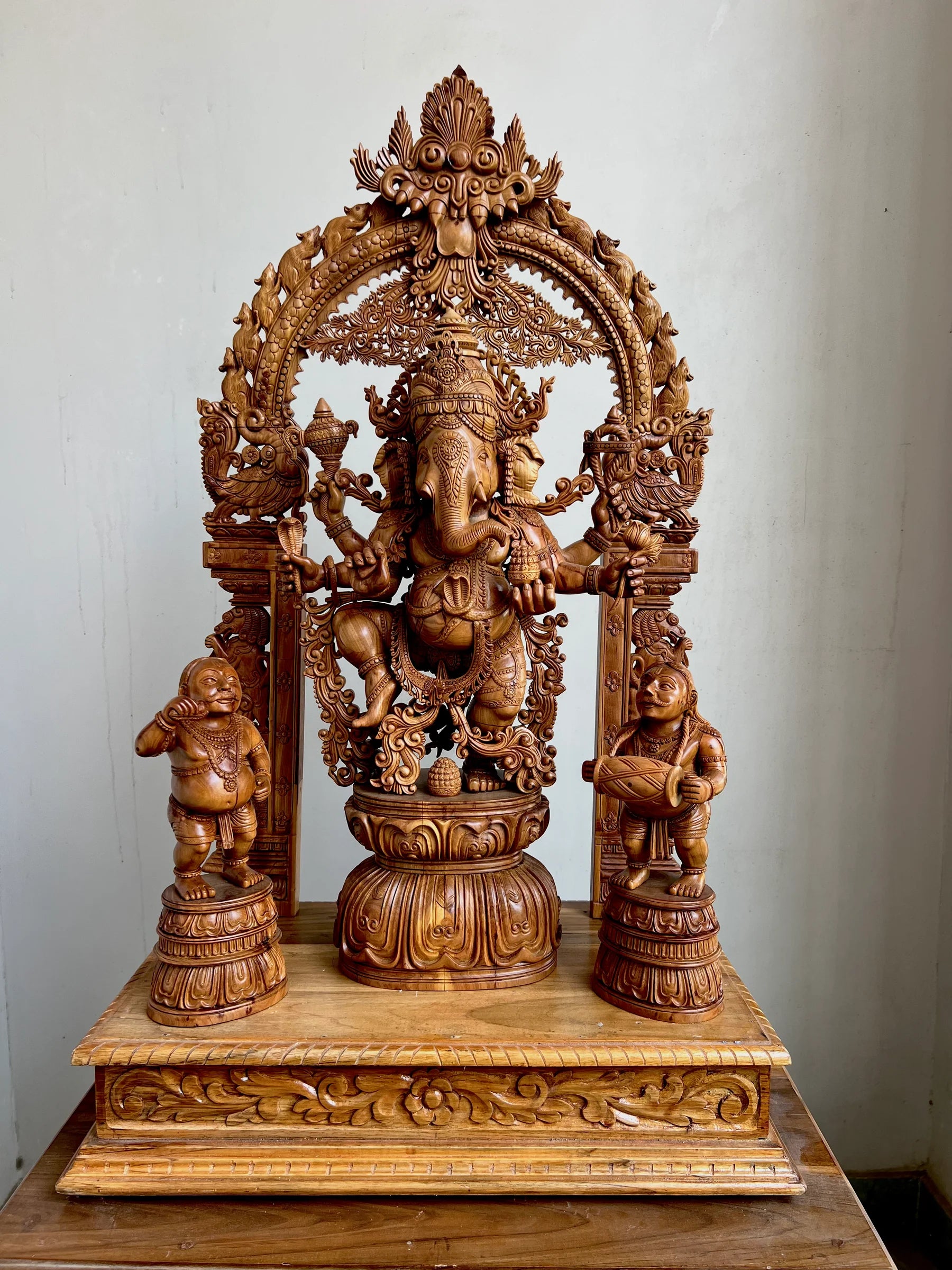 Sandalwood Dancing Ganesha Statue with Arch 35" inch - Malji Arts