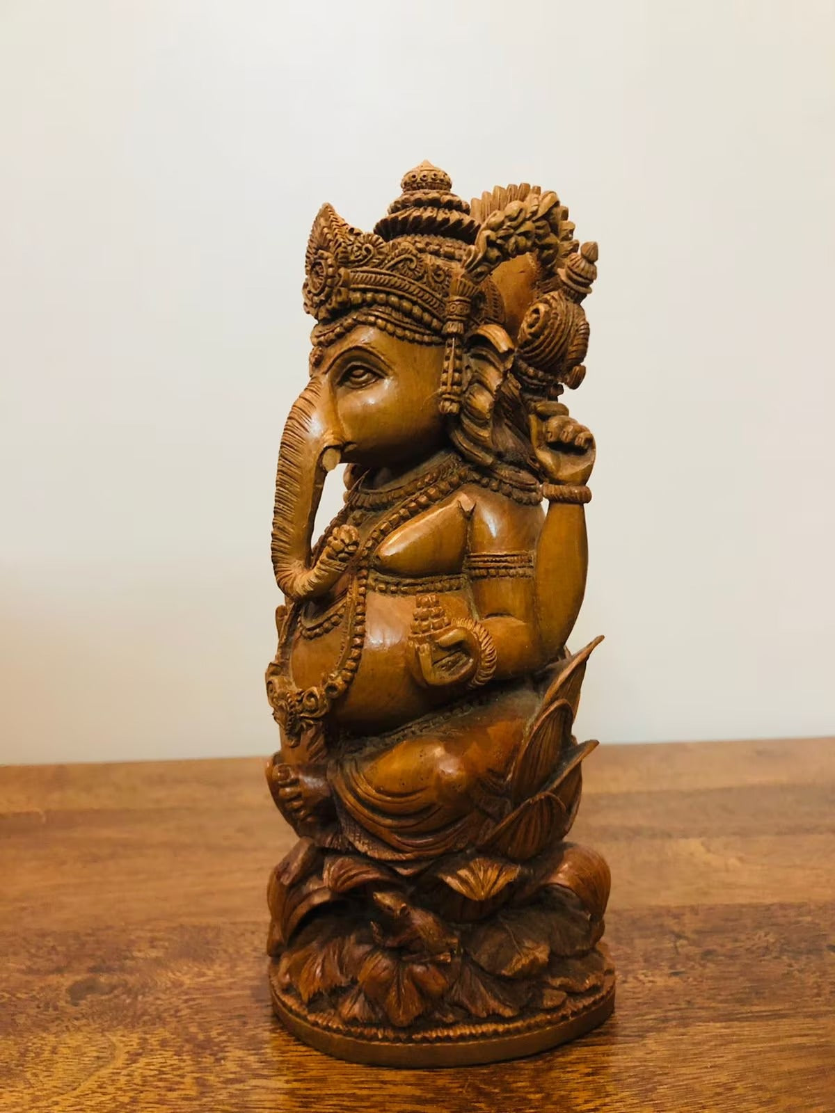 Sandalwood Special Carved Ganesha Statue - Malji Arts